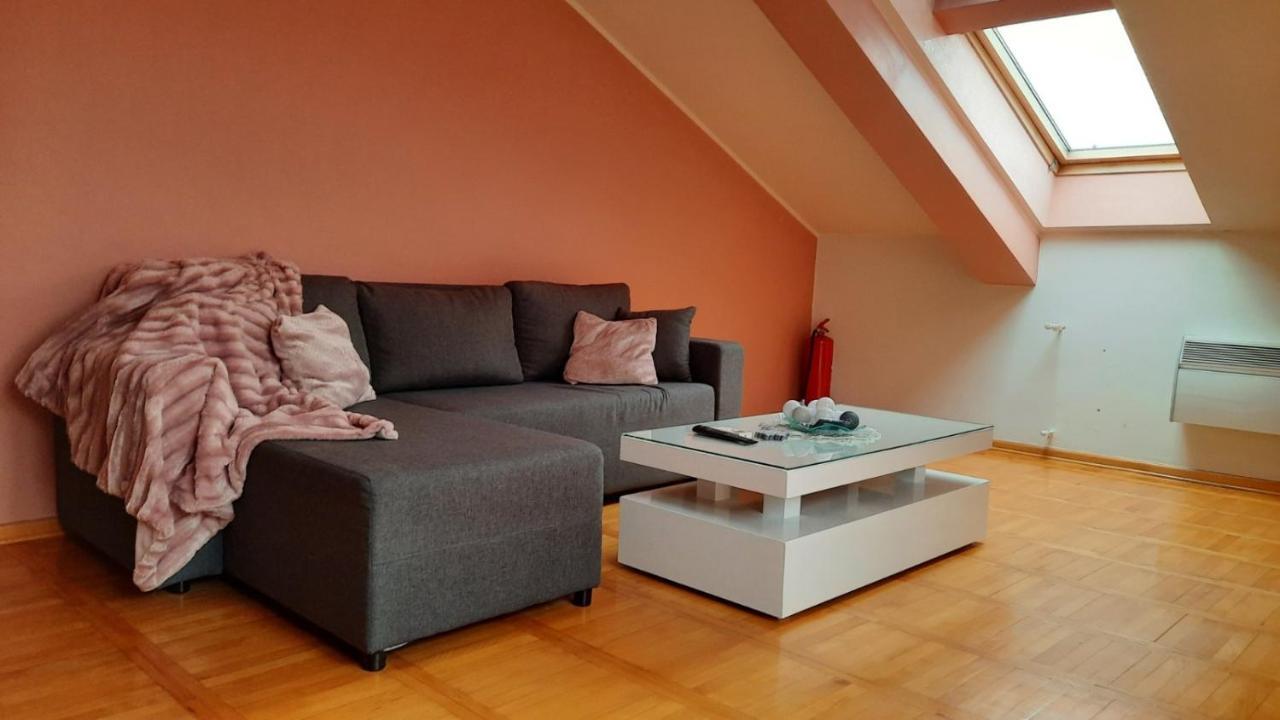 Loft Apartman Jagodina Kültér fotó