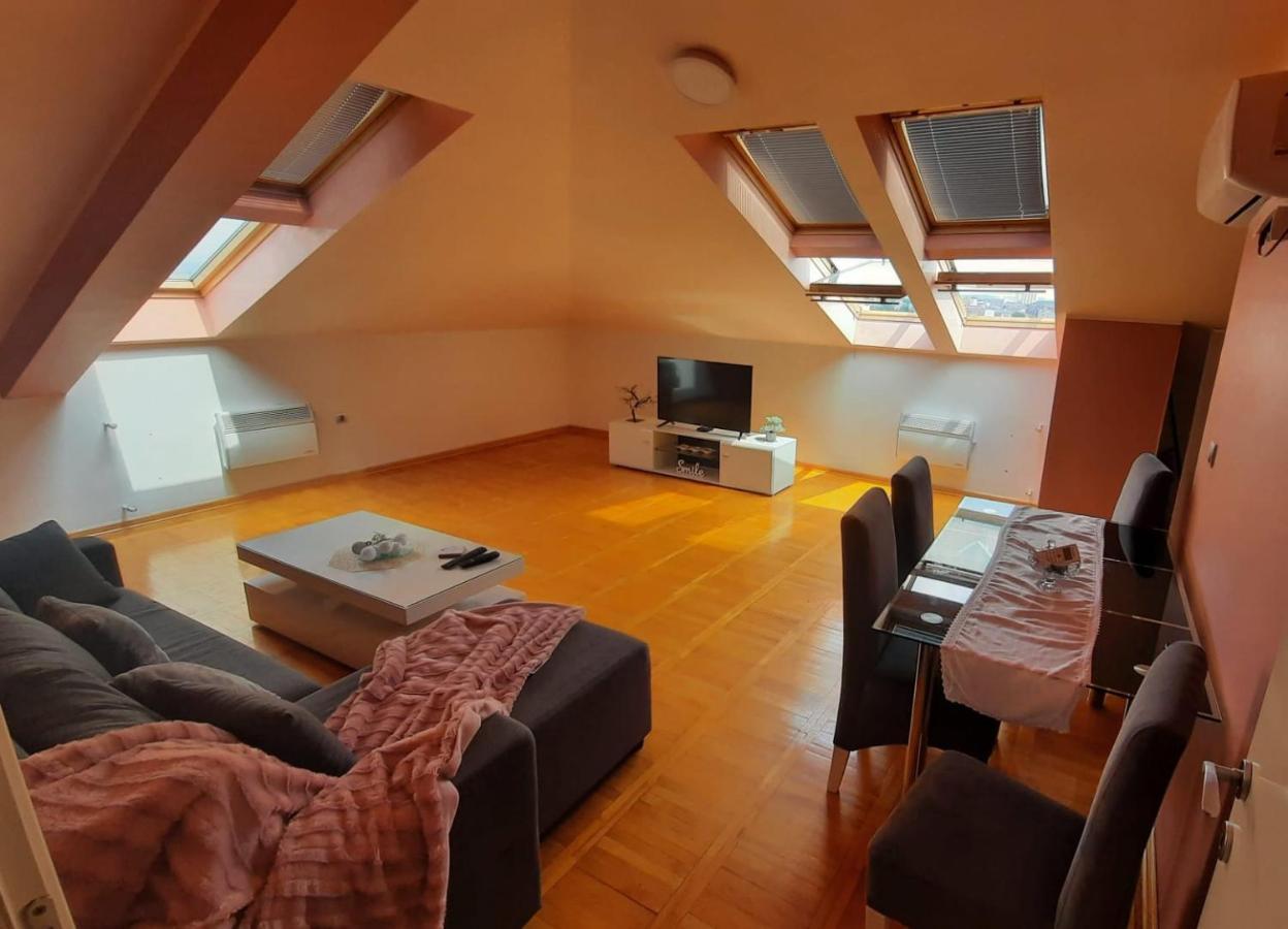 Loft Apartman Jagodina Kültér fotó